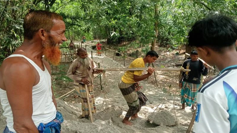 ৫০ বছরের বিরোধের অবসান, গ্রামবাসীর উদ্যোগে নির্মিত হলো রাস্তা; স্বস্তি ফিরল ১৫ পরিবারের মধ্যে