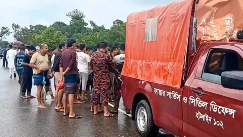 বন্যা-পাহাড়ধসে কক্সবাজারে ২৬ প্রাণহানি, লাখো মানুষের জীবন দুর্বিষহ