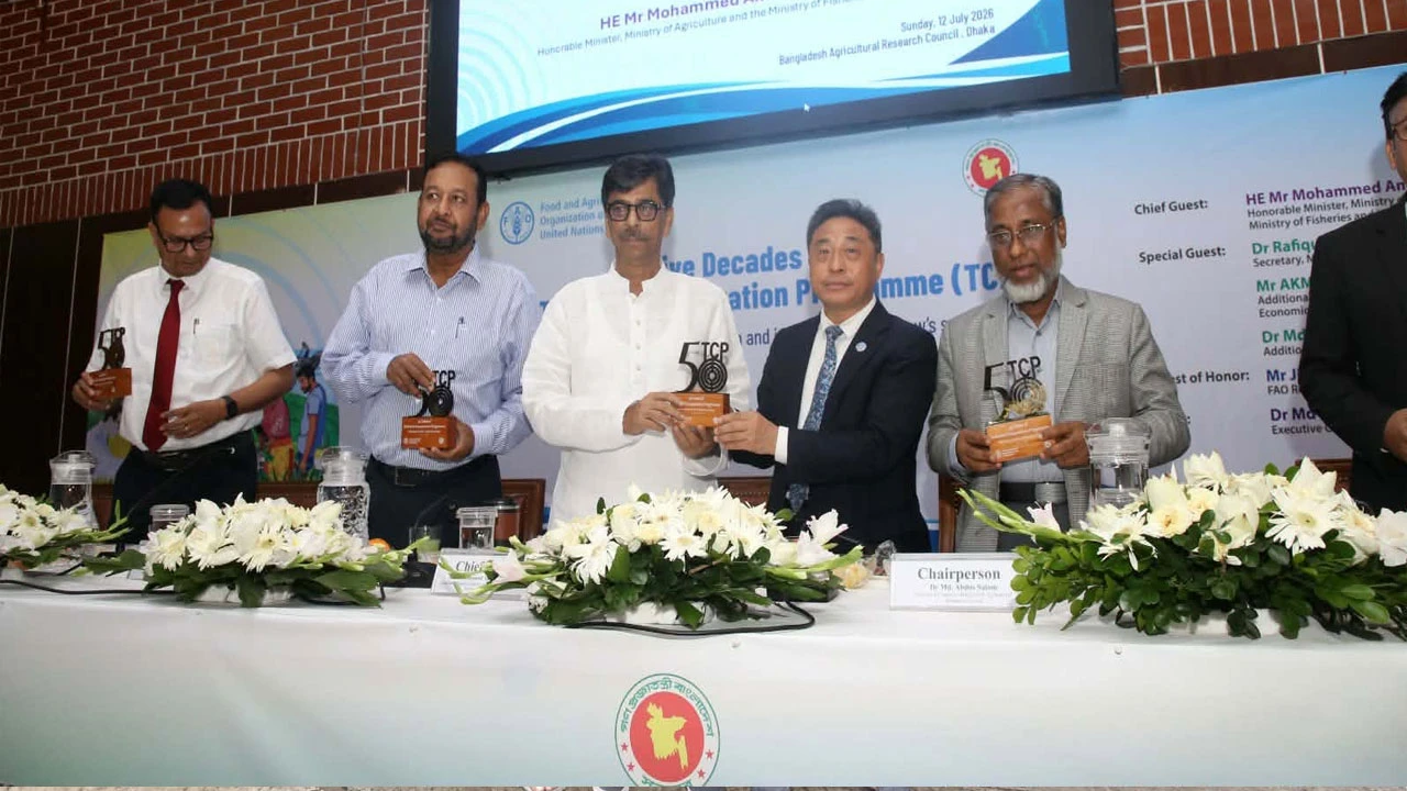 ‘নিরাপদ খাদ্যই আগামী দিনের কৃষির সবচেয়ে বড় চ্যালেঞ্জ’
