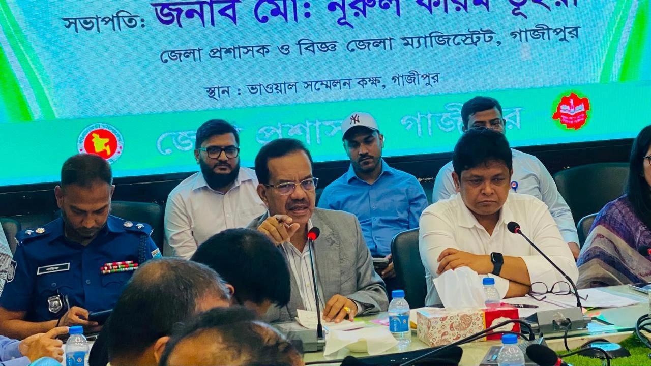 প্রধানমন্ত্রীর ত্রাণ তহবিলে ১ মাসের বেতন দিলেন এমপি মিলন