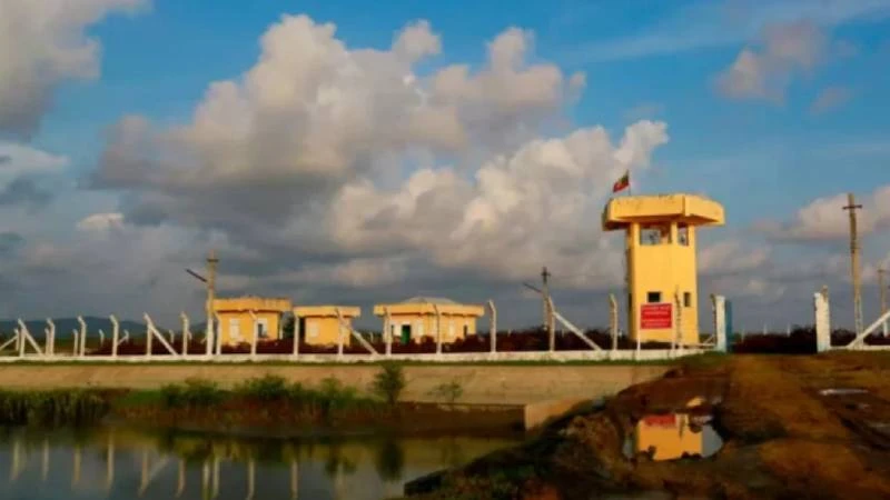 মিয়ানমার সীমান্তে ১০৮ কিলোমিটার কাঁটাতারের বেড়া নির্মাণ করবে বাংলাদেশ