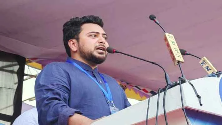জুলাই সনদ বাস্তবায়ন না করলে গণঅভ্যুত্থান পর্যন্ত যেতে বাধ্য হবো: নাহিদ ইসলাম