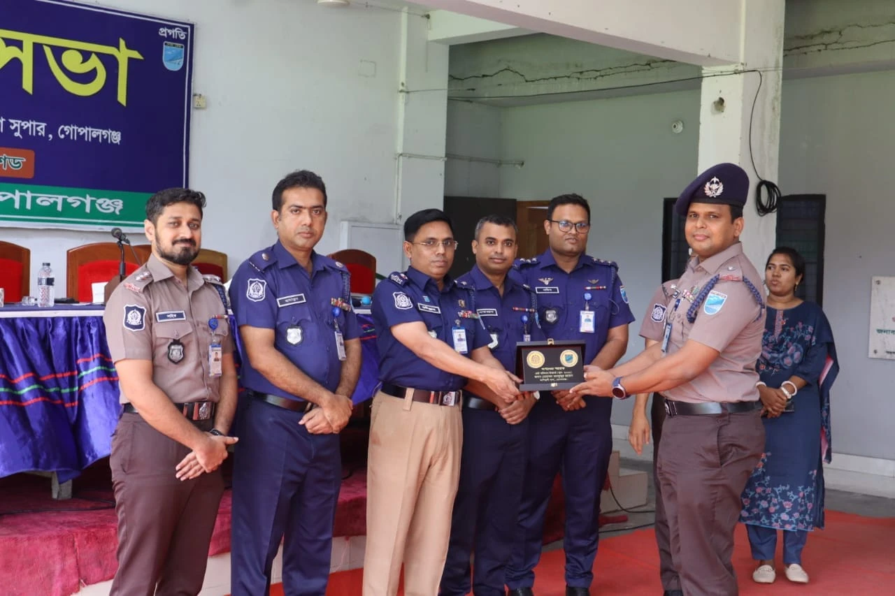কাশিয়ানী থানার ওসি মাহফুজুর রহমান গোপালগঞ্জ জেলার শ্রেষ্ঠ ওসি নির্বাচিত