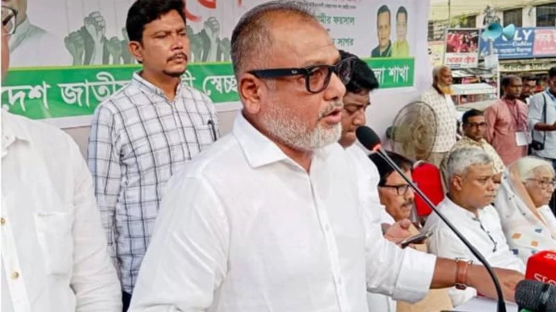 টুঙ্গিপাড়ায় প্রতিবার ব্যালটে সিল মেরে নির্বাচিত হয়েছে শেখ হাসিনা: এস এম জিলানী