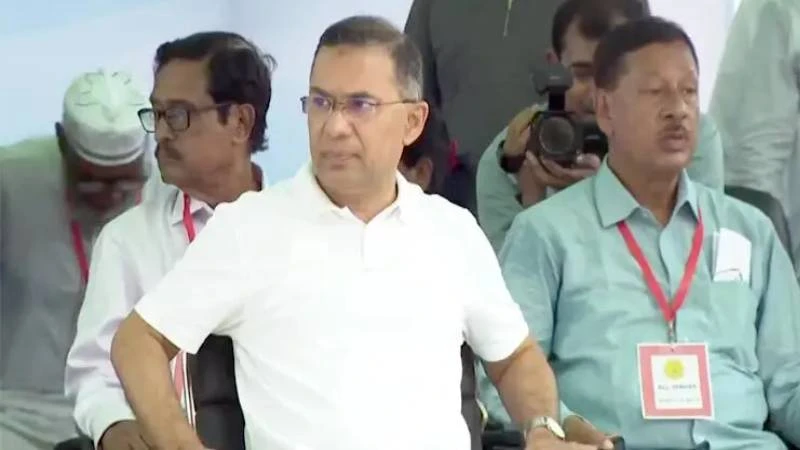 কিশোরগঞ্জে পৌঁছেছেন প্রধানমন্ত্রী