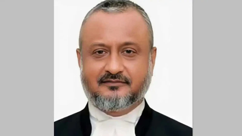 দুদকের নতুন চেয়ারম্যান আসাদুজ্জামান, প্রজ্ঞাপন জারি