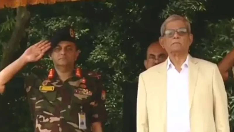 বঙ্গভবনে রাষ্ট্রপতিকে গার্ড অব অনার প্রদান