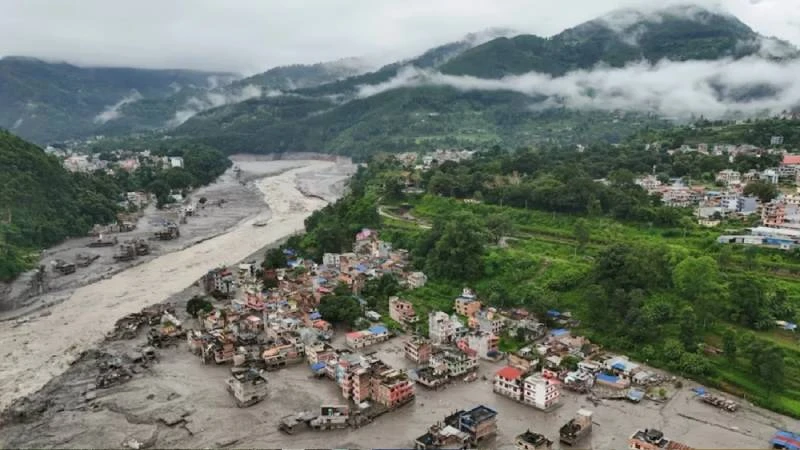 নেপালের বন্যায় নিহত বেড়ে ৫৮৪, নিখোঁজ ২৫০০