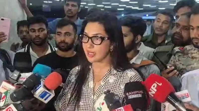 বেঁচে ফিরেছেন অপু বিশ্বাস, দিলেন নেপালে ভয়াবহ অভিজ্ঞতার বর্ণনা