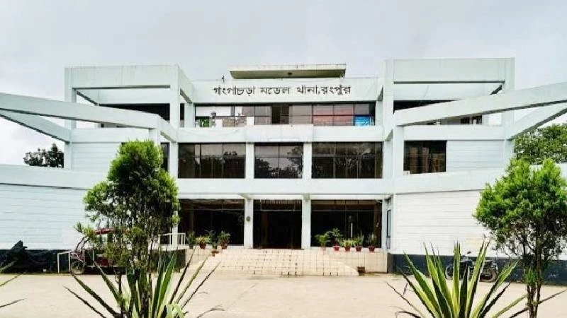 গঙ্গাচড়ায় অটোচালকের গলাকাটা মরদেহ উদ্ধার