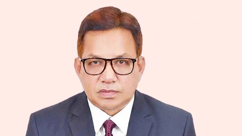 জনপ্রশাসন সচিব হলেন কামরুজ্জামান চৌধুরী