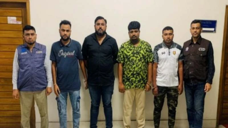 অনলাইন বেটিং ও অর্থপাচার চক্রের ৪ সদস্য গ্রেপ্তার