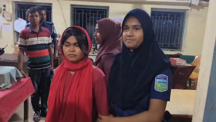 ফ্যামিলি কার্ড দেওয়ার কথা বলে টাকা নেওয়ার অভিযোগে এনসিপির সাংগঠনিক সম্পাদক গ্রেফতার