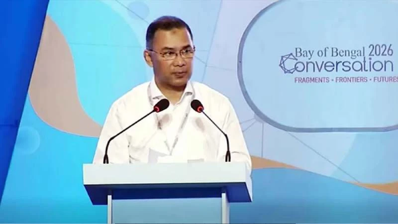 বাংলাদেশকে বিনিয়োগের হাব হিসেবে গড়ে তুলতে চায় সরকার: প্রধানমন্ত্রী