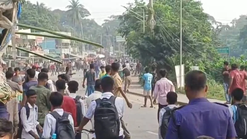গোপালগঞ্জে ৩ গ্রামবাসীর সংঘর্ষে আহত ১৫