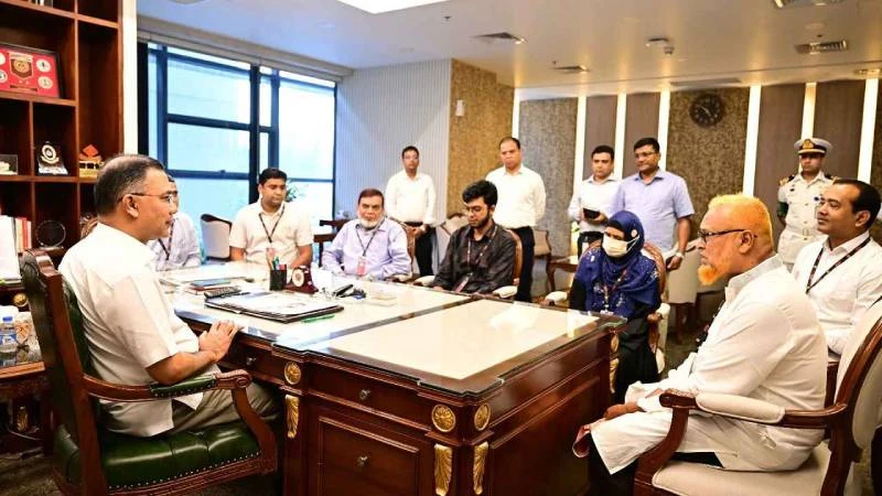 আবরার পরিবারের সঙ্গে প্রধানমন্ত্রীর সাক্ষাৎ, সেতু-হলের নামকরণের আশ্বাস