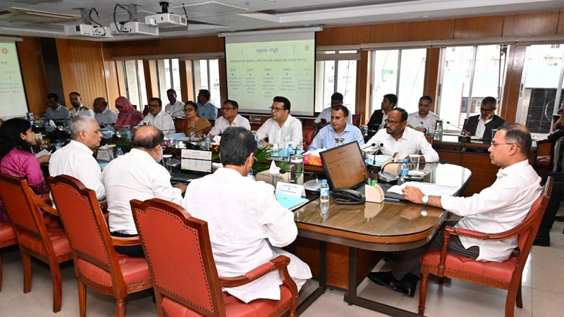 জনগণের অর্থের প্রতিটি পয়সা দেশের স্বার্থে ব্যয় করতে হবে: প্রধানমন্ত্রী
