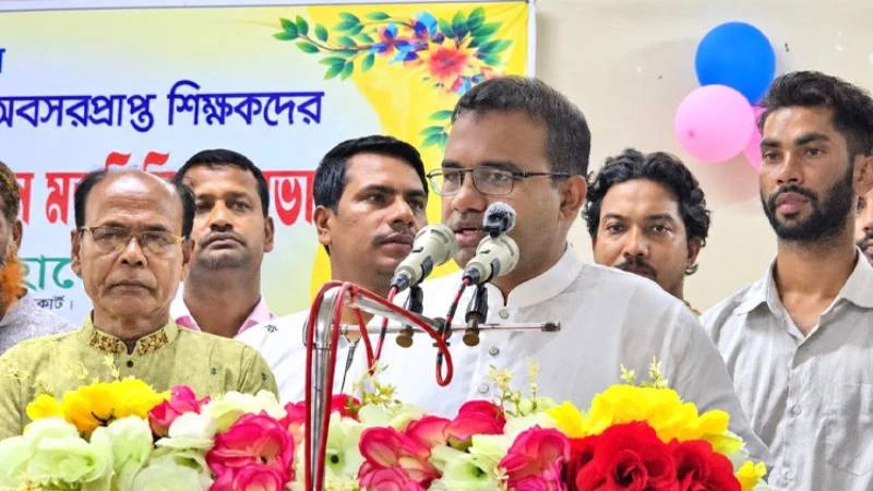 রাষ্ট্র পুনর্গঠন টেকসই গণতন্ত্র ও উন্নয়নের জন্য সুশিক্ষিত জাতি গঠন অপরিহার্য: ড. খন্দকার মারুফ
