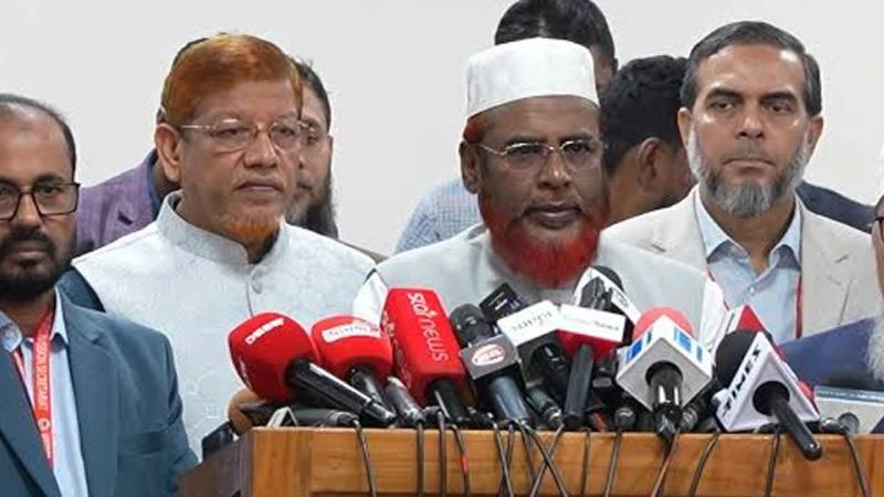 প্রশাসনের নিরপেক্ষতা নিয়ে প্রশ্ন, সেনা মোতায়েন চায় জামায়াত