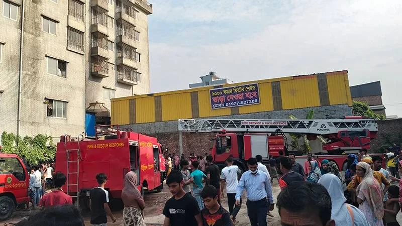 কেরানীগঞ্জে প্লাস্টিক কারখানায় আগুনে একজনের মৃত্যু, আহত ২