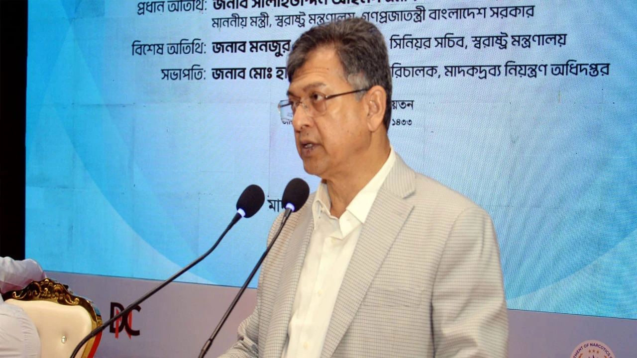 বেনজীরকে দেশে ফেরানোর সর্বশেষ অবস্থা জানালেন স্বরাষ্ট্রমন্ত্রী