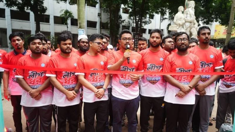 ঢাবিতে শুরু হলো ‘রক্তাক্ষরে জুলাই’ চিত্রপ্রদর্শনী