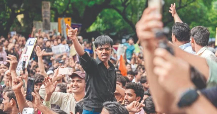 শিক্ষামন্ত্রীর পদত্যাগ ছাড়া কোনো আলোচনা নয়: ককরোচ পার্টির হুঁশিয়ারি