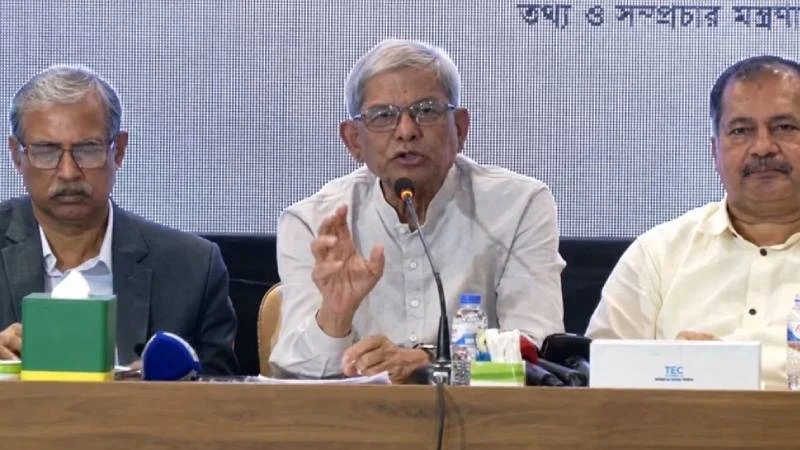 সাংবিধানিক প্রক্রিয়ায় রাজনৈতিক মতপার্থক্যের সমাধান হওয়া উচিত: মির্জা ফখরুল