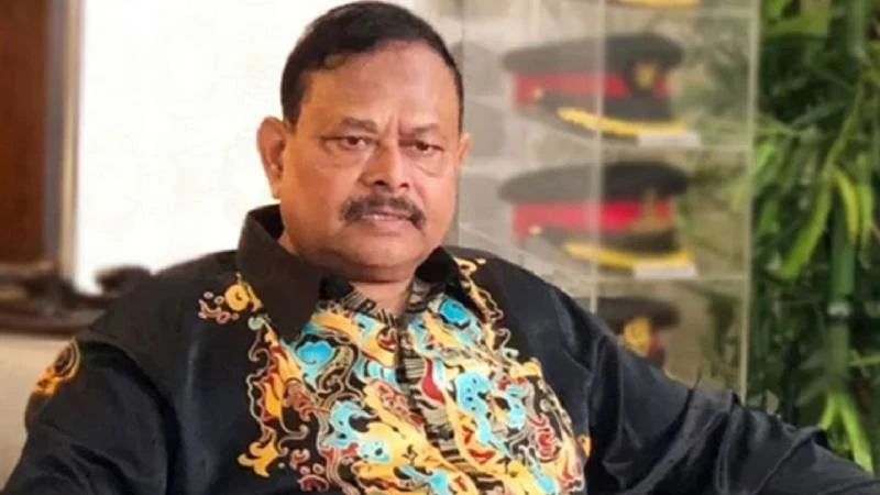 সাবেক সেনাপ্রধান আজিজকে ফেরাতে ইন্টারপোলে রেড নোটিশ জারির আবেদন