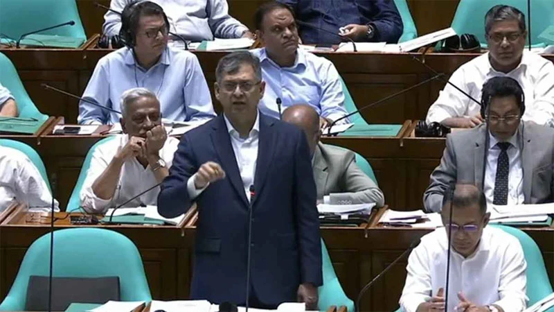 দেশে আইনশৃঙ্খলা পরিস্থিতির উন্নতি দৃশ্যমান: সংসদে স্বরাষ্ট্রমন্ত্রী