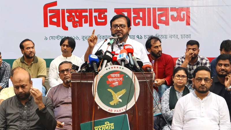 সরকার একের পর এক প্রতিশ্রুতি ভঙ্গ করছে: মঞ্জু