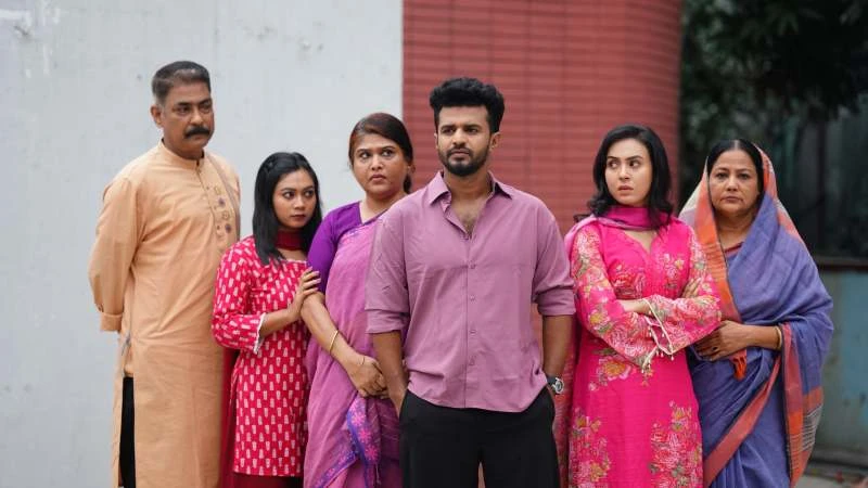 ‘এই নিয়ে সংসার’ নাটকে ফারহান-সাদিয়া জুটি