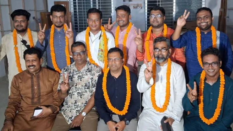 বগুড়া টেলিভিশন রিপোর্টার্স ইউনিটির সভাপতি মোহন, সম্পাদক সুজন
