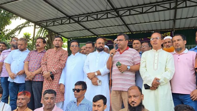 দেশকে অস্থিতিশীল করতে ফ্যাসিস্ট আ.লীগ গভীর ষড়যন্ত্রে ব্যস্ত: ড. খন্দকার মারুফ