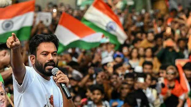ককরোচ পার্টির ‘চলো দিল্লি’ আন্দোলনের ডাক