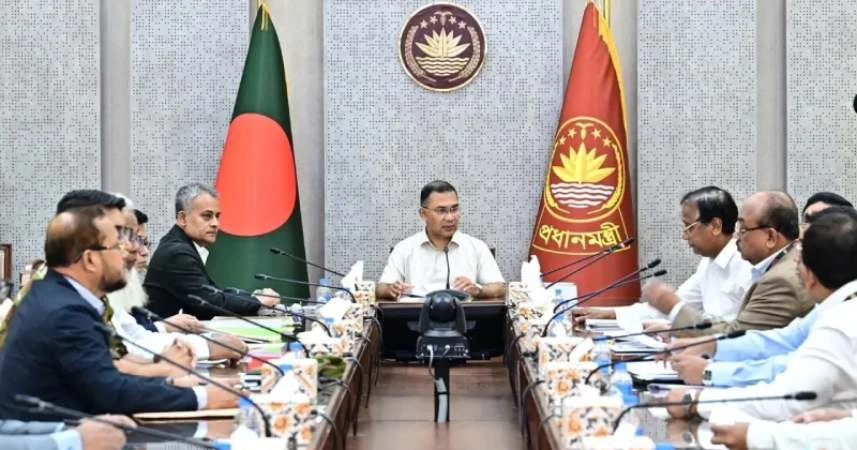 যানজট নিরসনে বৃত্তাকার সড়ক নির্মাণের গতি বাড়ানোর নির্দেশ প্রধানমন্ত্রীর