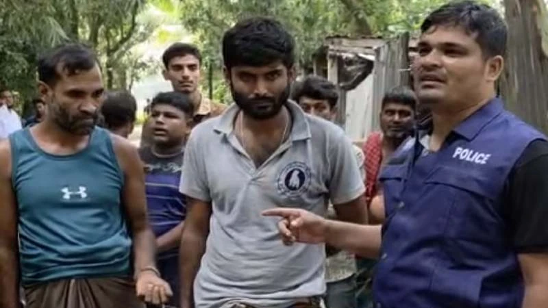 ধামরাইয়ে ১৭০ পিস ইয়াবাসহ দু’জন গ্রেপ্তার