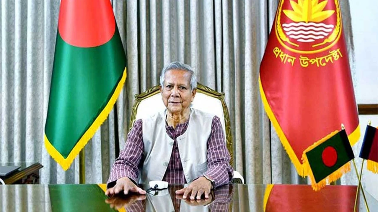 প্রযুক্তির মাধ্যমে সেবা পৌঁছে যাবে নাগরিকের কাছে: প্রধান উপদেষ্টা