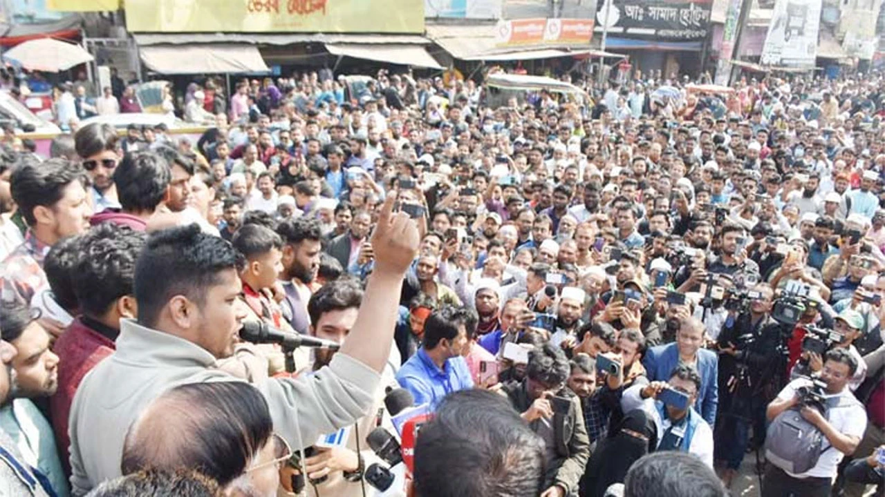 বুকে ধানের শীষ লাগিয়ে দাঁড়িপাল্লায় ভোট দিতে বললেন হাসনাত