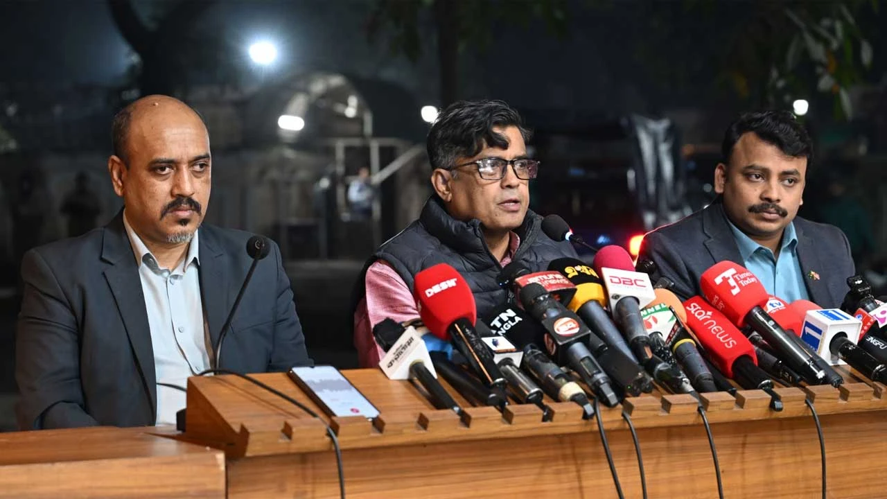 ভোটকেন্দ্রে ২৫ হাজার ৭০০ বডি ওর্ন ক্যামেরা দেওয়া হচ্ছে: প্রেস সচিব