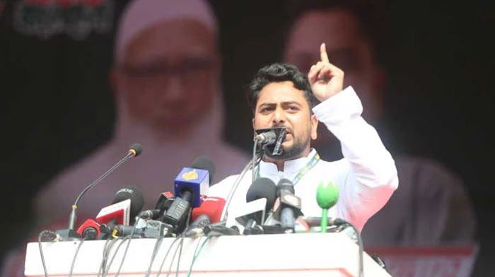 ৫ আগস্টের মতো সফল হয়ে ১২ ফেব্রুয়ারি ঘরে ফিরবো: নাহিদ ইসলাম