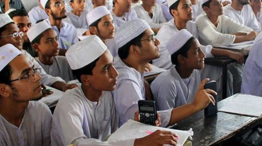 টানা দেড় মাসের ছুটিতে যাচ্ছে দেশের সব মাদরাসা