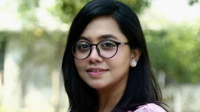 ‘বোন নয় হাদির ফুফাতো বোন সেই নারী’