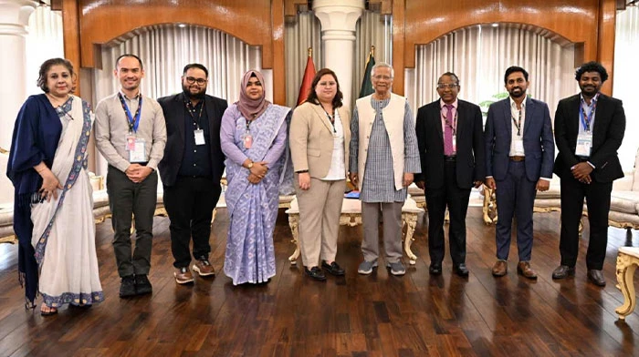 প্রধান উপদেষ্টার সঙ্গে আনফ্রেল-এর নির্বাচন পর্যবেক্ষক দলের সৌজন্য সাক্ষাৎ