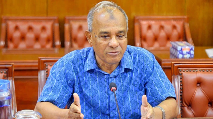 ছোটখাটো দু-একটি ঘটনা ঘটেছে, কেন্দ্র দখলের খবর আসেনি: স্বরাষ্ট্র উপদেষ্টা