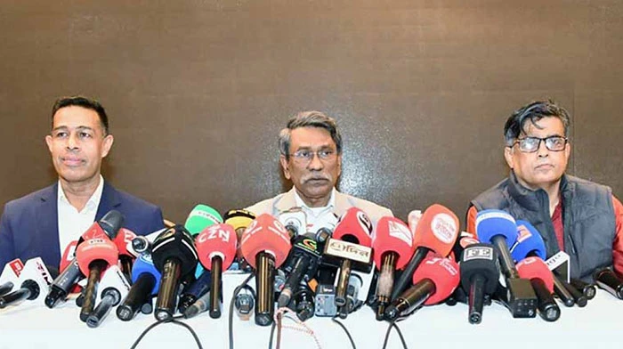 গণভোটে জনগণ সংস্কারের পক্ষে রায় দিয়েছে: আলী রীয়াজ