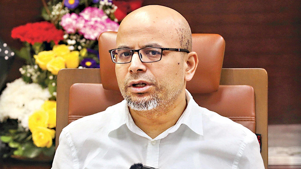 জার্মানি গেলেন প্রধান উপদেষ্টার বিশেষ সহকারী ফয়েজ আহমদ তৈয়্যব