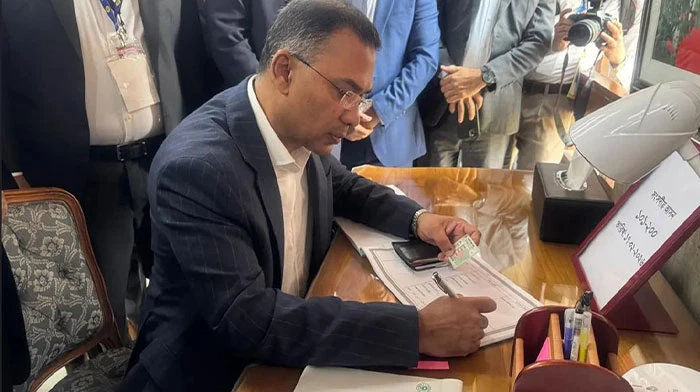 প্রধানমন্ত্রী ও সংসদ নেতা নির্বাচিত হলেন হলেন তারেক রহমান