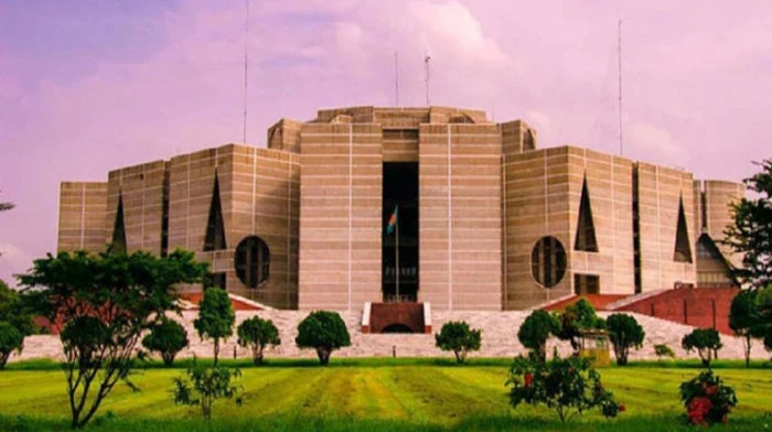 রাষ্ট্রপতি, প্রধানমন্ত্রী, মন্ত্রী-এমপিরা কত বেতন পান