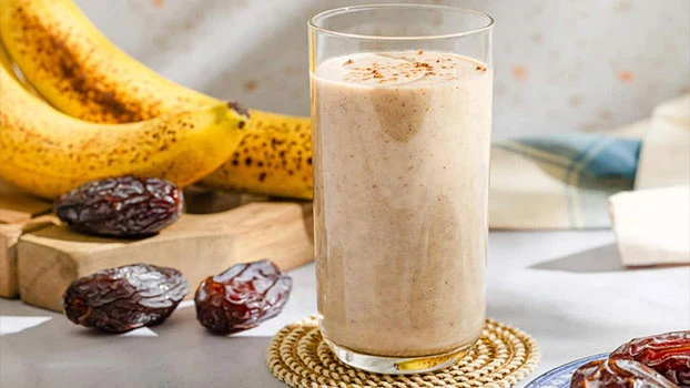 ইফতারে স্বাস্থ্যকর খেজুরের স্মুদি